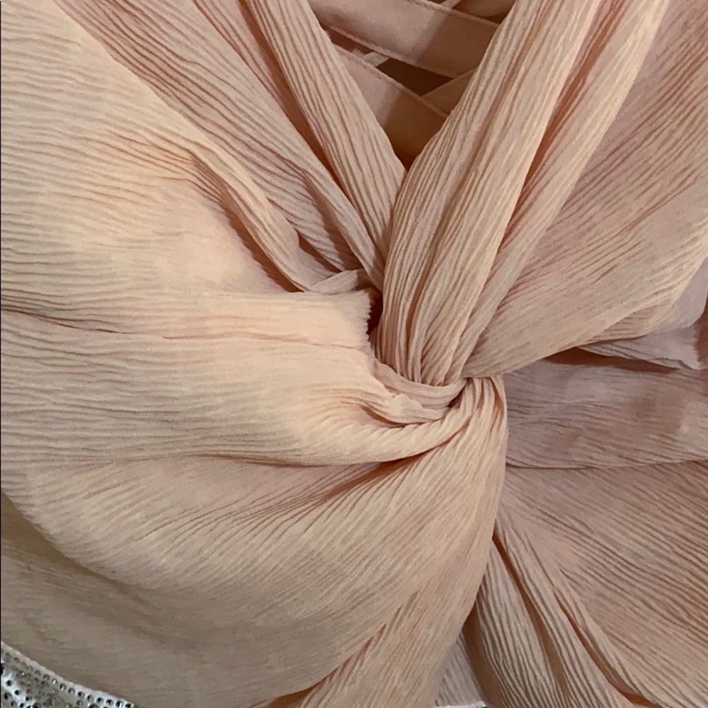 Beautiful Gown - Picture 2 of 5